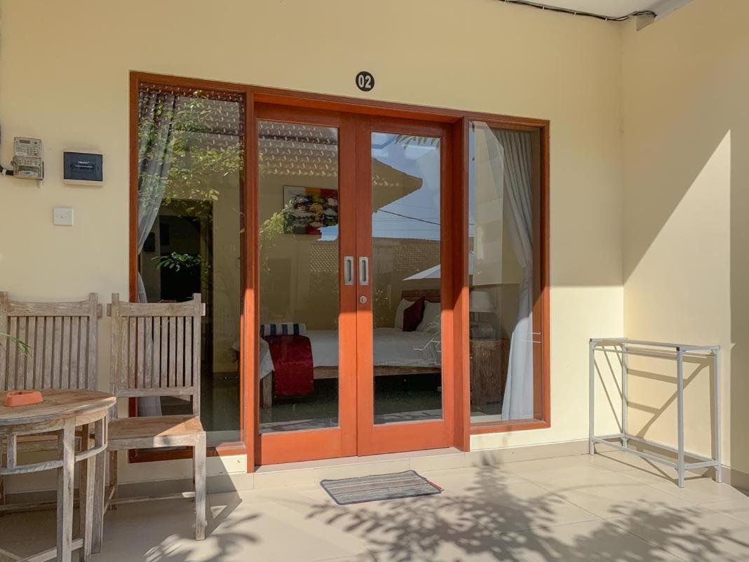 Lotus Bali Guest House Canggu Exterior foto